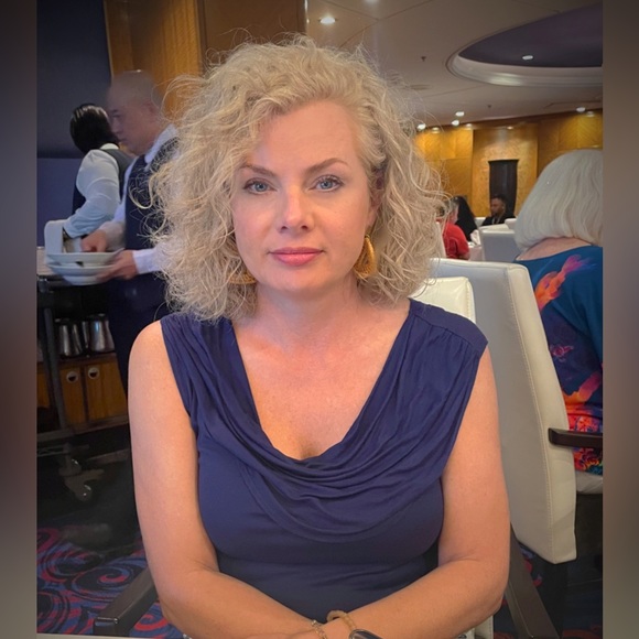 Meet your Posher, Charman - Picture 1 of 1